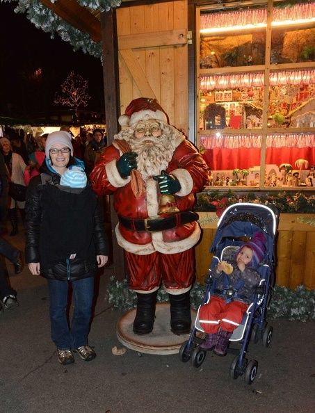 Erynn  Kids  Santa and Mannheim Weinachtsmarkt2